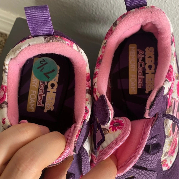 Sketchers sneakers - Picture 4 of 6